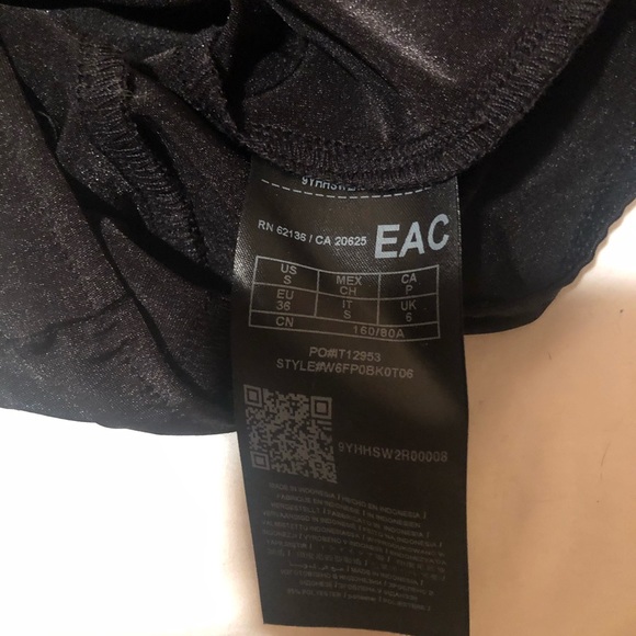 Black body suit 💕 - Picture 3 of 5